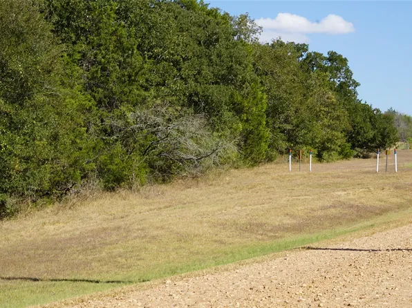 1135 Private Road 7039, Lexington, TX 78947