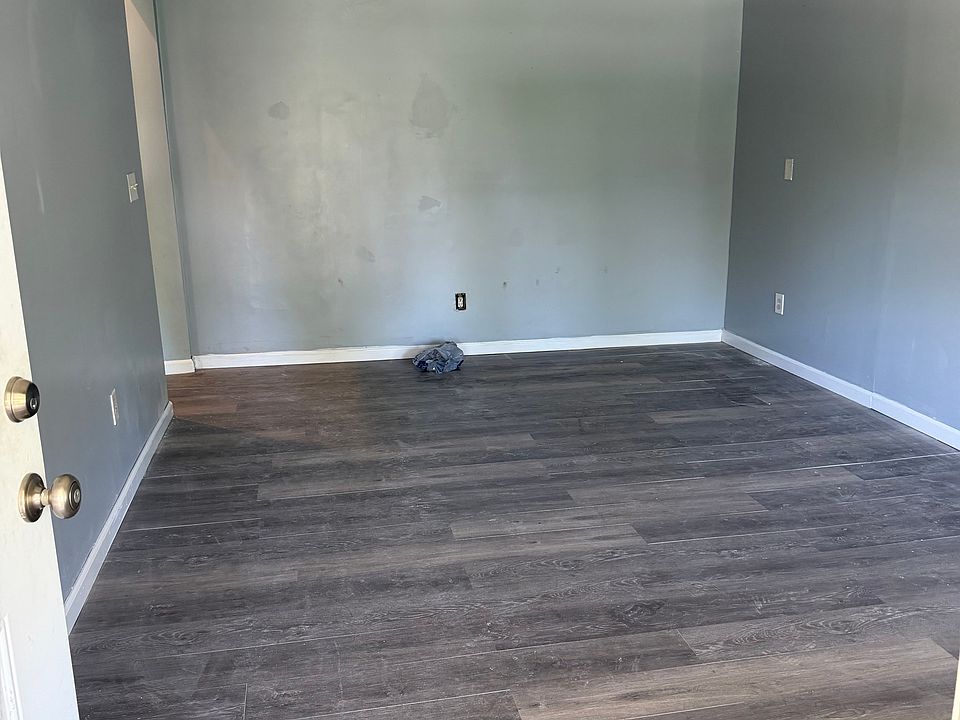 1st image of 326 S Highland Ave
