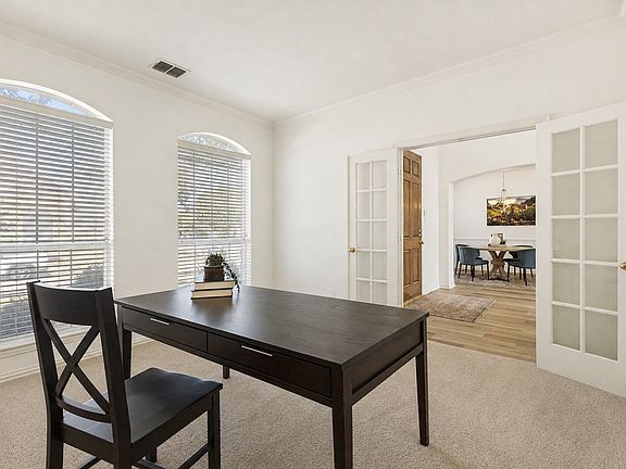 5th image of 3004 Austin Dr