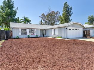 576 Highlands Rd, Lake Elsinore, CA 92530