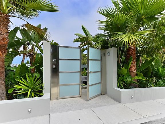 3rd image of 7124 Country Club Dr