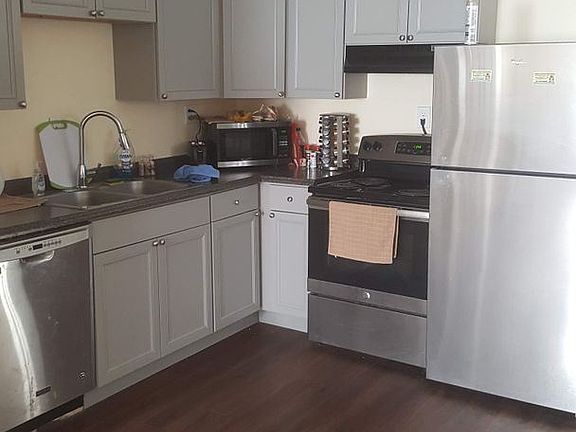 5th image of 356 E 13th Ave APT 2