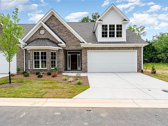 3rd image of 3 Asher Ln