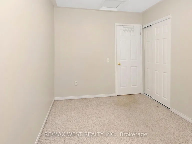 50 Strathaven Dr #75 — Photo 29