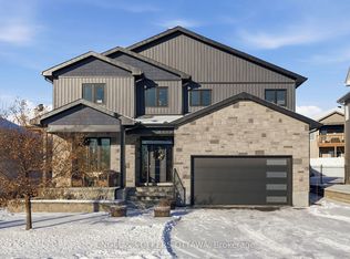 640 Meadowridge Cir, Ottawa, ON K0A1L0