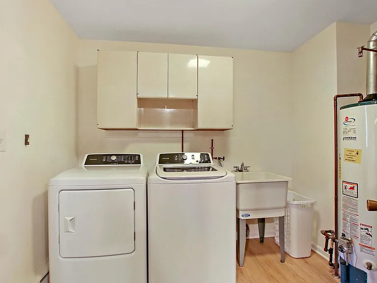 Laundry Room Cabinet