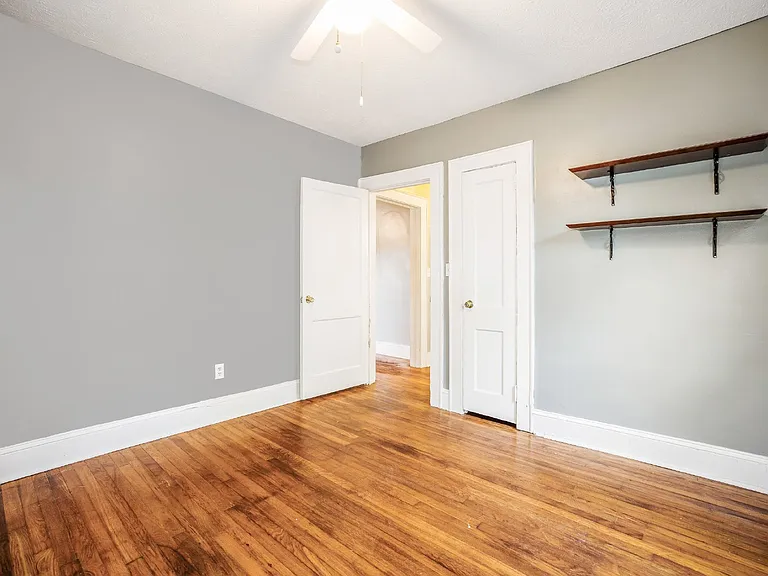 727 Greenland Dr — Photo 14