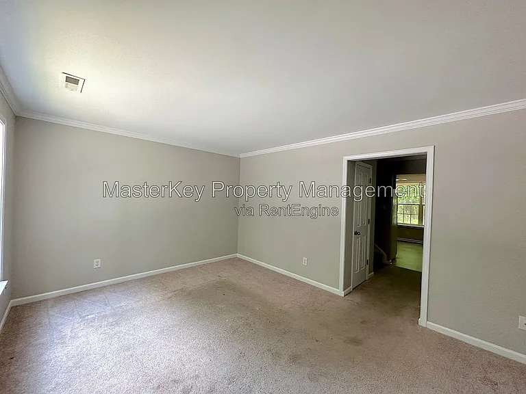 69 Red Ln — Photo 3