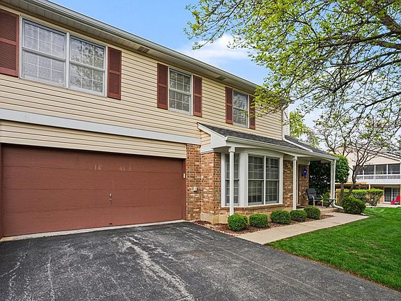 4th image of 10021 Cambridge Ct