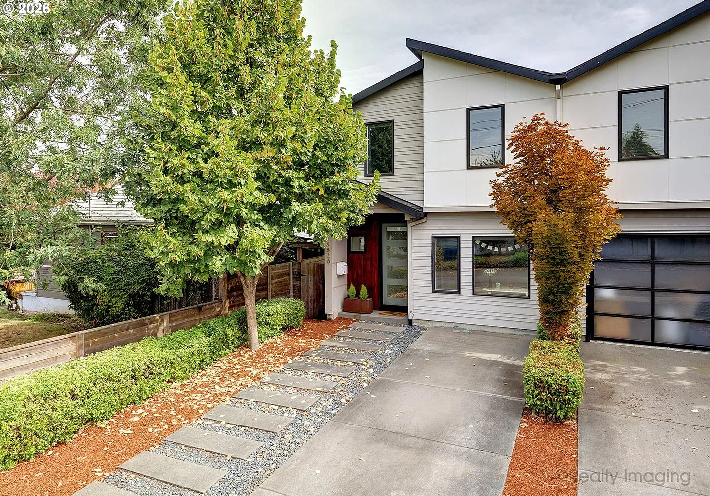 Sleek, Architect-Designed 4 Bed/2.5 Bath Townhome in Portland's beloved Mississippi Neighborhood. — Photo 1