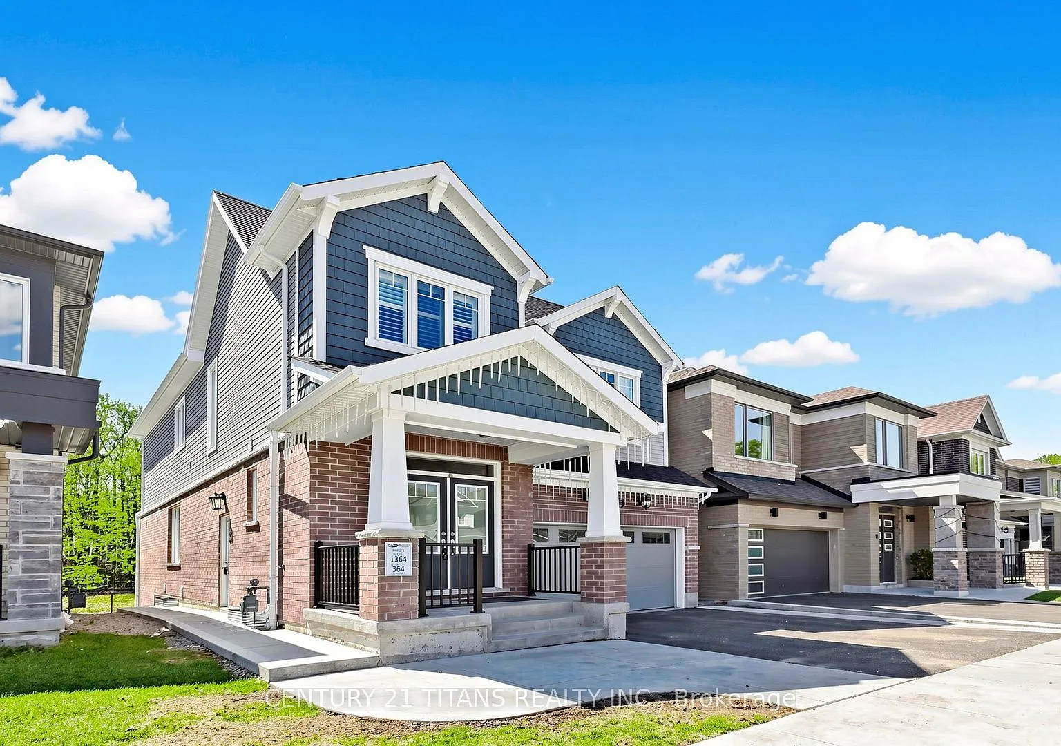 3 bed, $2,025 — Photo 2