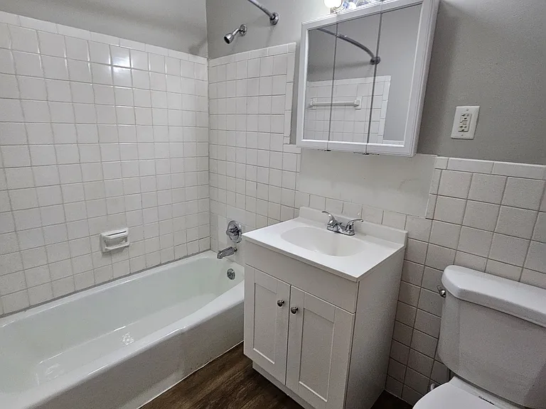104 Lexington Ave #2B — Photo 11
