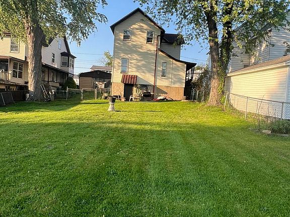 2nd image of 812 Butler St
