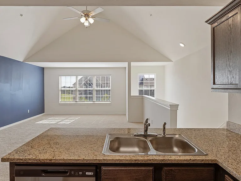 The Lofts at Valencia — Photo 42