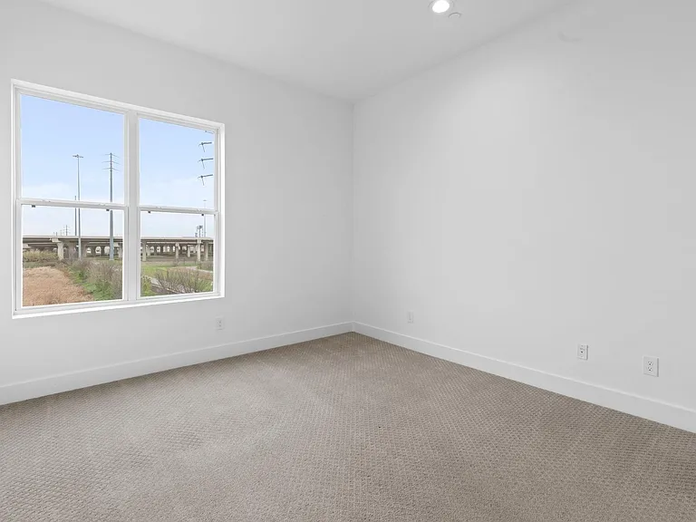 5915 E Post Oak Ln — Photo 22