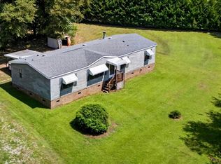 129 Pleasant Cove Dr, Woodruff, SC 29388