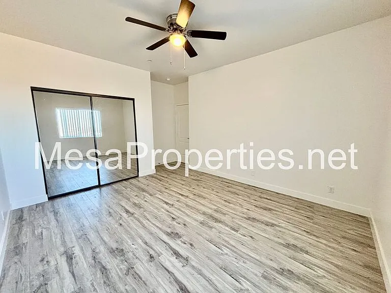 6087 Elsinore Rd — Photo 13