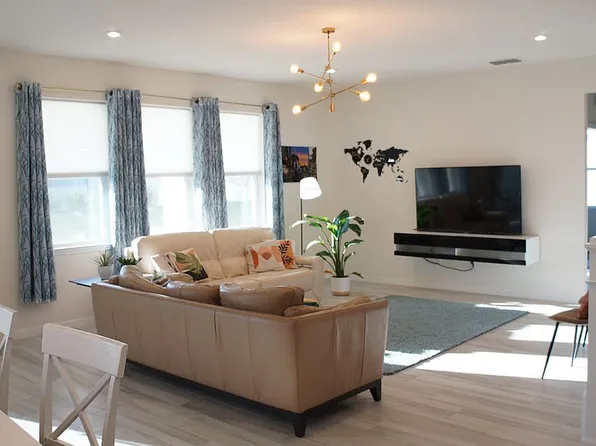 683 Anna Ridge Rd, Clermont, FL 34715