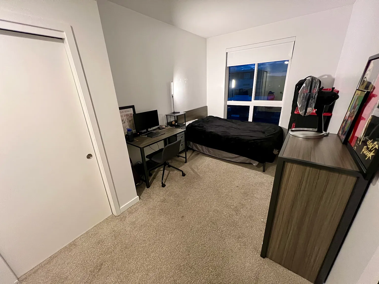 2 bed, 937 sqft, $1,385 — Photo 2