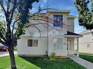 645 E Cattail Dr N, Ogden, UT 84404