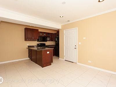 1st image of 2724 W Lunt Ave APT 2N