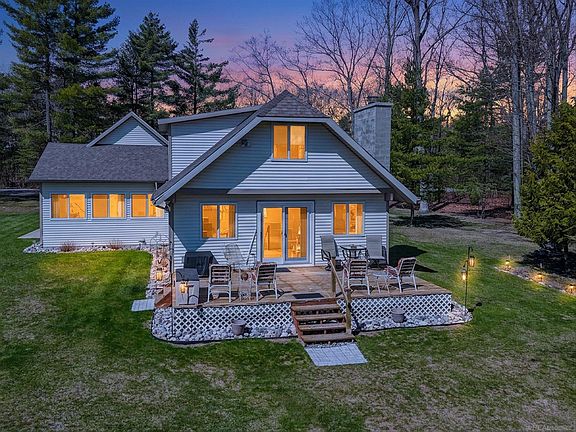 4th image of 7414 Cedar Lake Rd