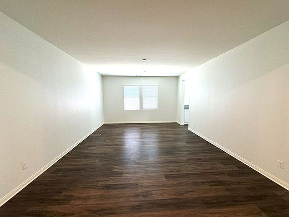 3rd image of 34650 Running Canyon Dr