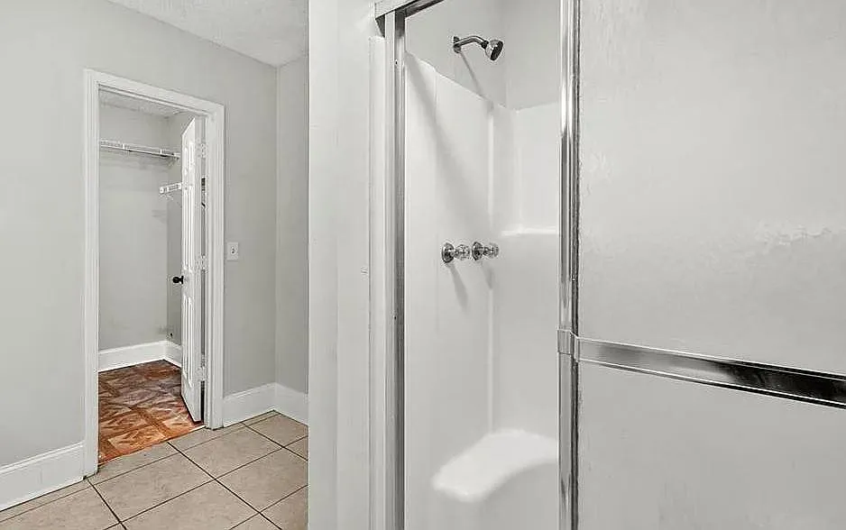 3 bed, 3.0 bath, 1666 sqft, $2,150 — Photo 4