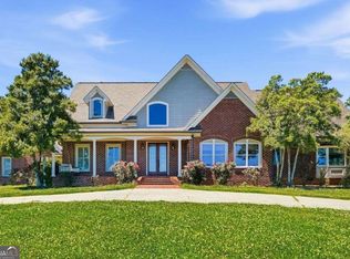 111 Brown Loop Spur NW, Cartersville, GA 30121