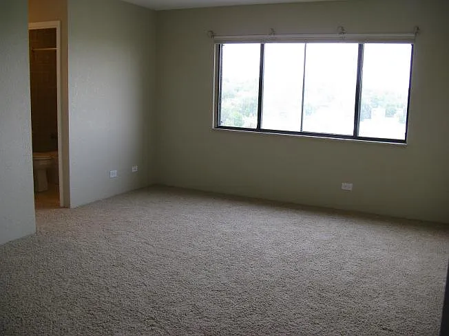 1850 Folsom St #909 — Photo 9