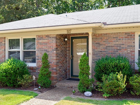 3rd image of 517 Sherwood Ct
