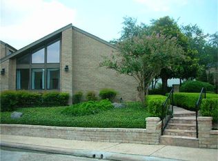 3802 Essex Green St, Houston, TX 77027