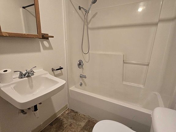 5th image of 509-529 SE Jackson St #519