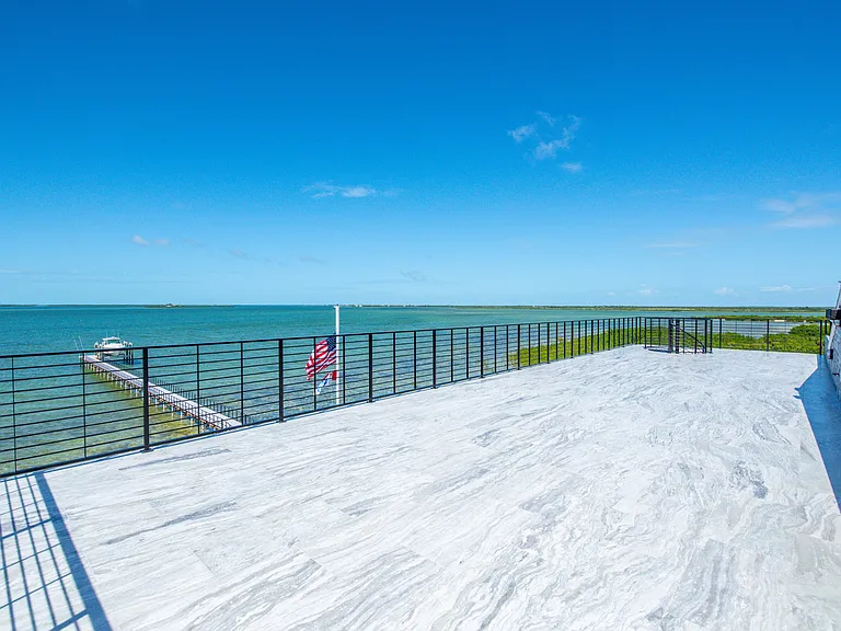 528 Bay Shore Dr — Photo 62