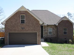 419 Kaiser Rd, Dickson, TN 37055