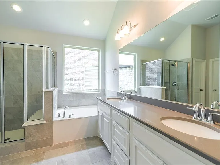1620 Adams Pl — Photo 21