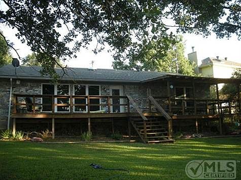 1st image of 828 Shoreline Dr