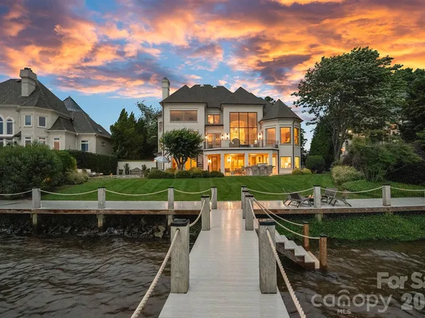 18408 Harbor Light Blvd, Cornelius, NC 28031