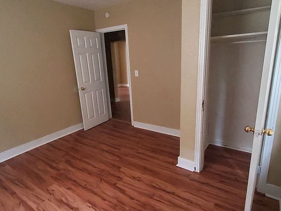 5th image of 1170 W 13th St