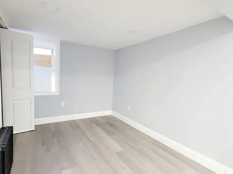 288 Cator Ave #4 — Photo 3