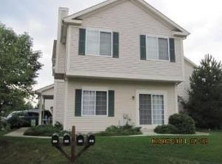 622 Windsor Dr, Fox Lake, IL 60020