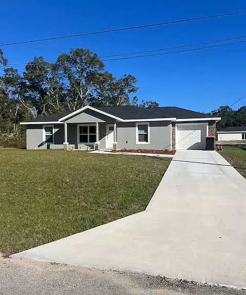 5365 NW 57th Ave — Photo 1