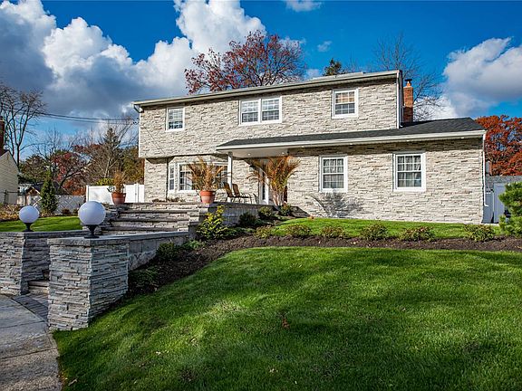 5th image of 13 Nixon Ct
