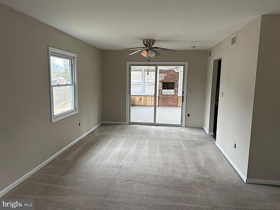 5th image of 348 South Dr