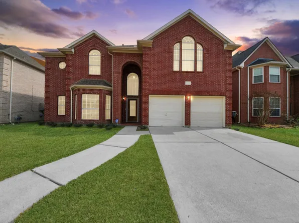 12207 Meadow Lane Ct, Meadows Place, TX 77477