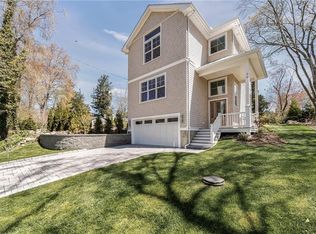 48 Gounod Rd, Westerly, RI 02891