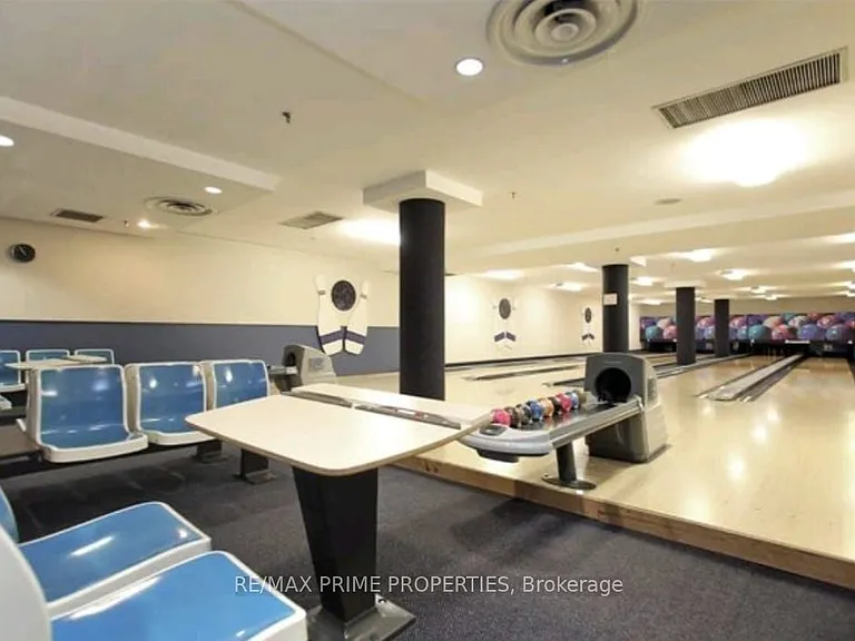 88 Corporate Dr #1201 — Photo 17