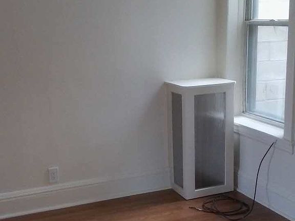 5th image of 6606 11th Ave