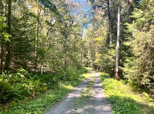 8 Hemlock Rd, Tyringham, MA 01264