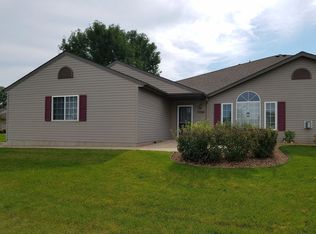 4940 36th Pl NW, Rochester, MN 55901